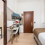 Cola Di Rienzo 4*