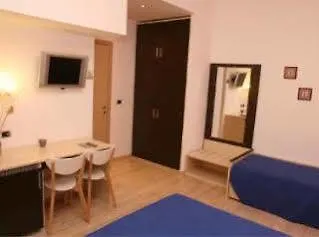 Cola Di Rienzo Affittacamere 3*