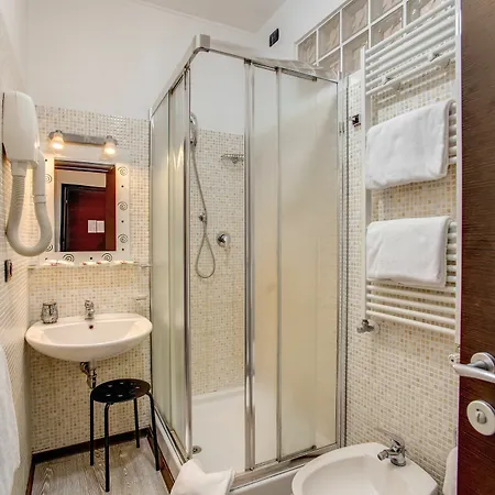 Guest house Cola Di Rienzo Suite Guest House 3*